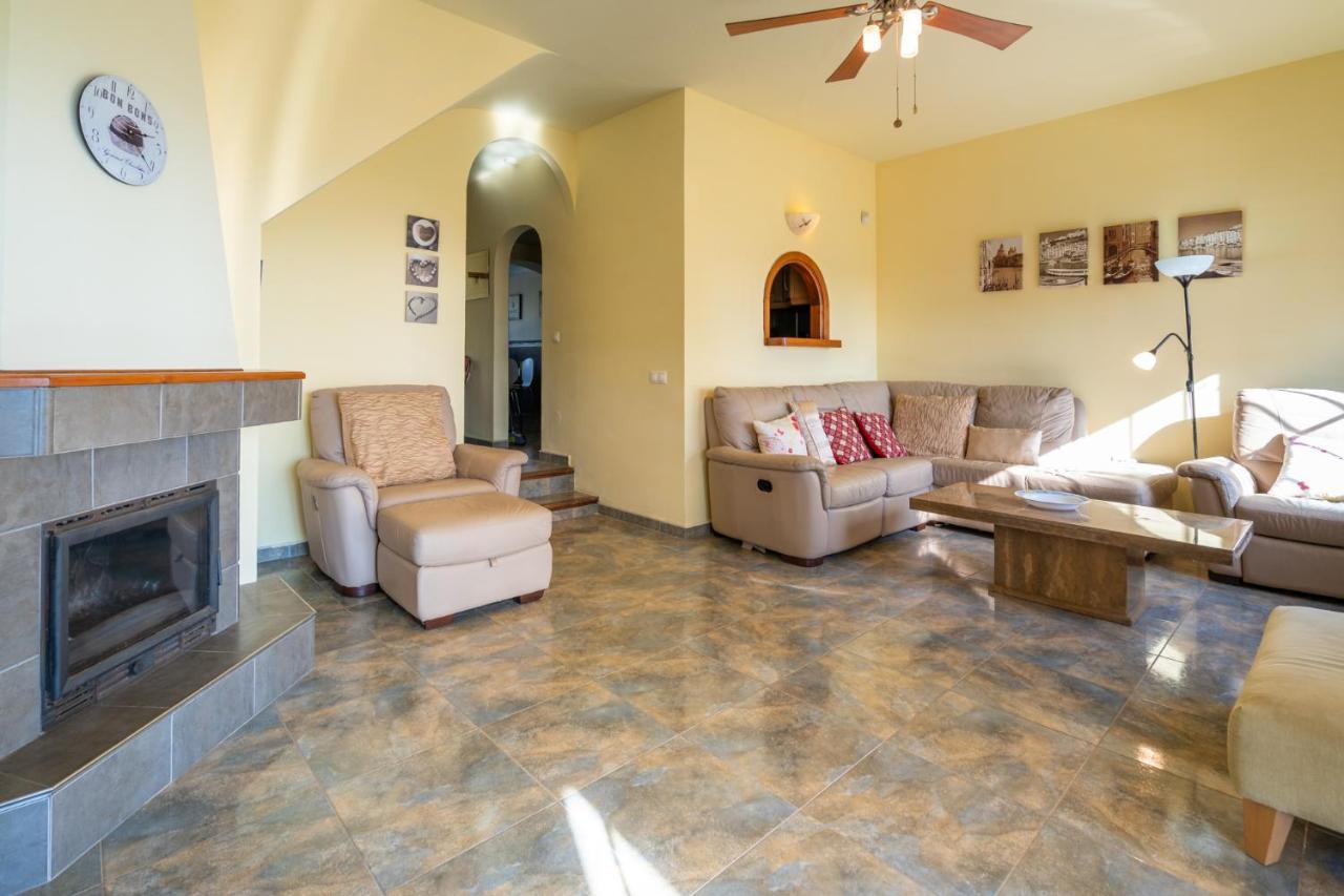 3 Bedroom House, 400M To The Beach, Near La Cala De Mijas 马拉加 外观 照片